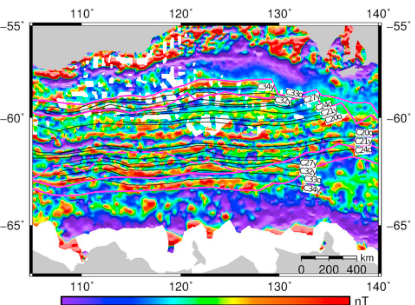 Total magnetic intensity anomaly grid over the conjugate Australian-Antarctic margin at 40.1 Ma, showing closely spaced linear seafloor spreading anomalies